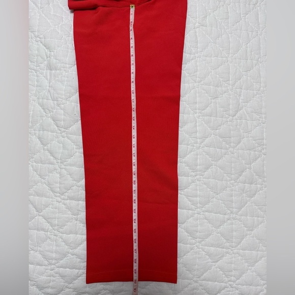 COLLUSION Tailored Straight Leg Red Pants in Size 4 - Picture 9 of 13